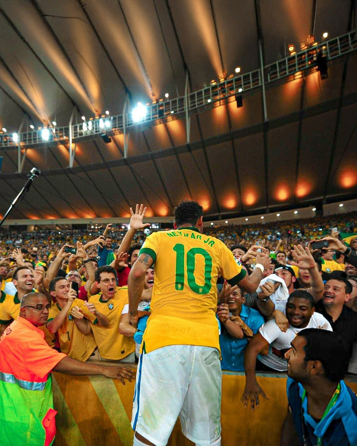 女篮2米26米天才首次0得分，遭侯冰弃用，宫鲁鸣还敢征召她吗？