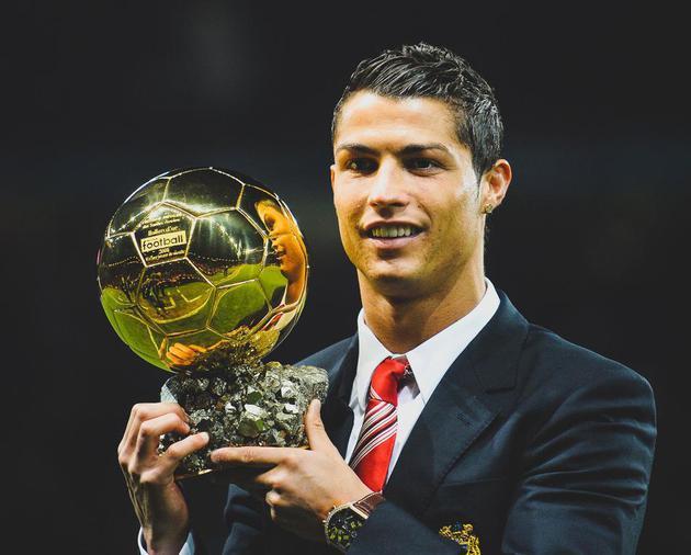 库里31+5巴特勒30分 勇士不敌老鹰